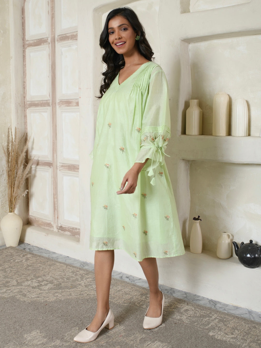 Tie-sleeves Green Floral Dress