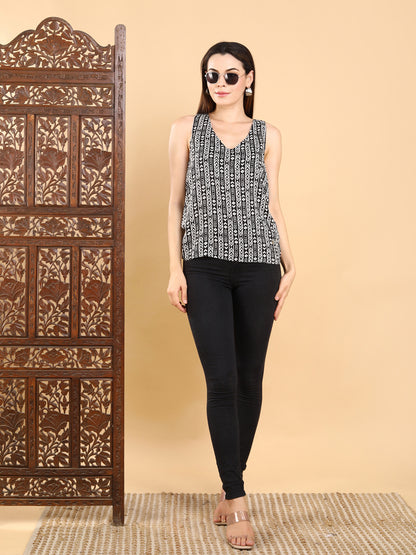 Black And White Tribal-Inspired Sleeveless Top