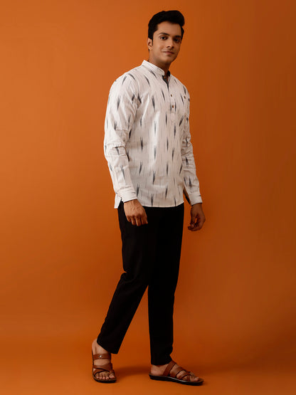 Short Kurta White & Grey Ikat Print Cotton