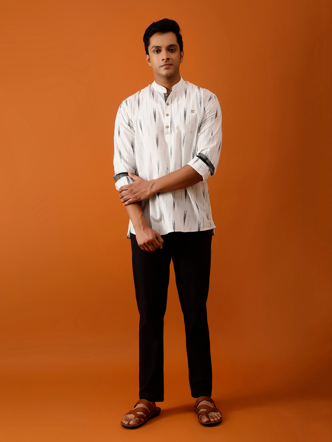 Short Kurta White & Grey Ikat Print Cotton