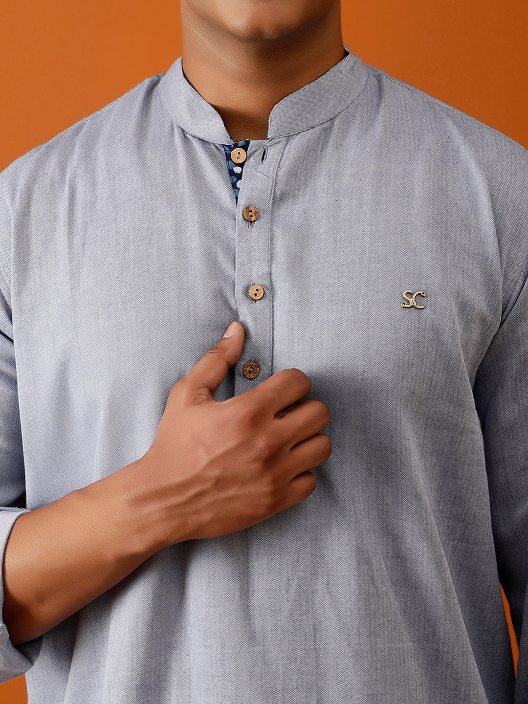 Short Kurta in Herringbone Cotton Weave