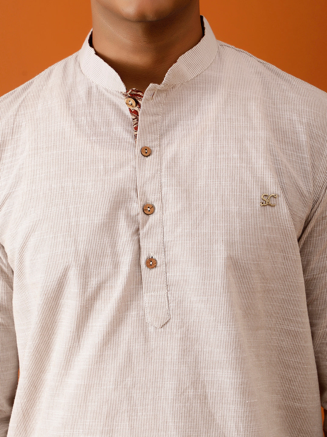 Short Kurta Off-White Full-Sleeve