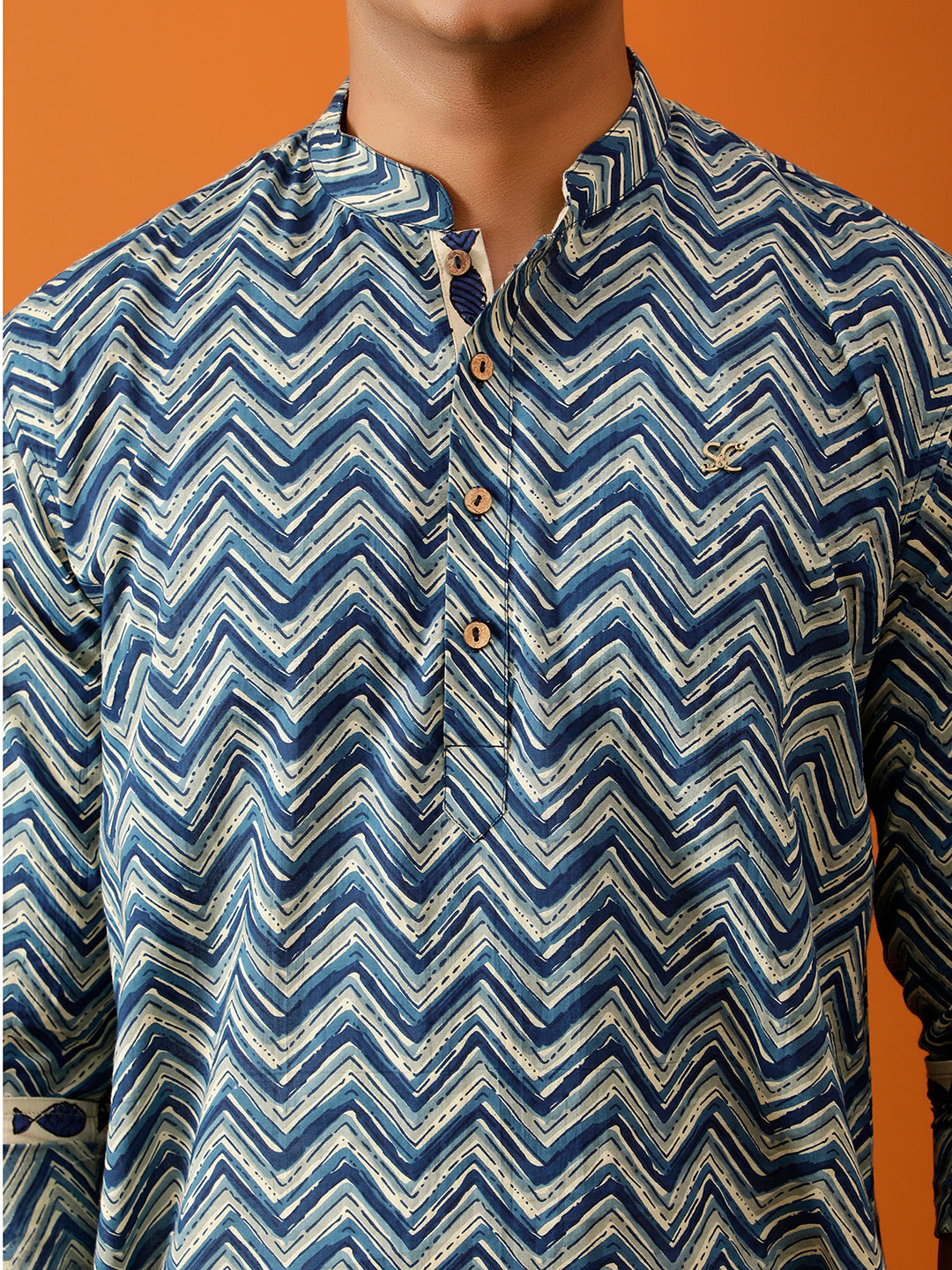 Short Kurta Blue Chevron Printed