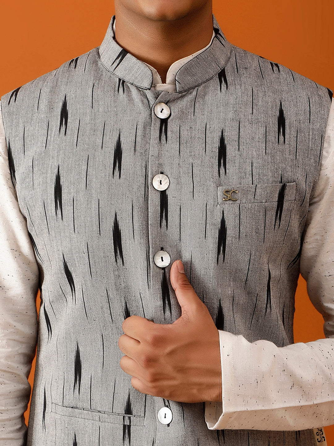 Black Ikat-Inspired Print Nehru Reversible-Jacket