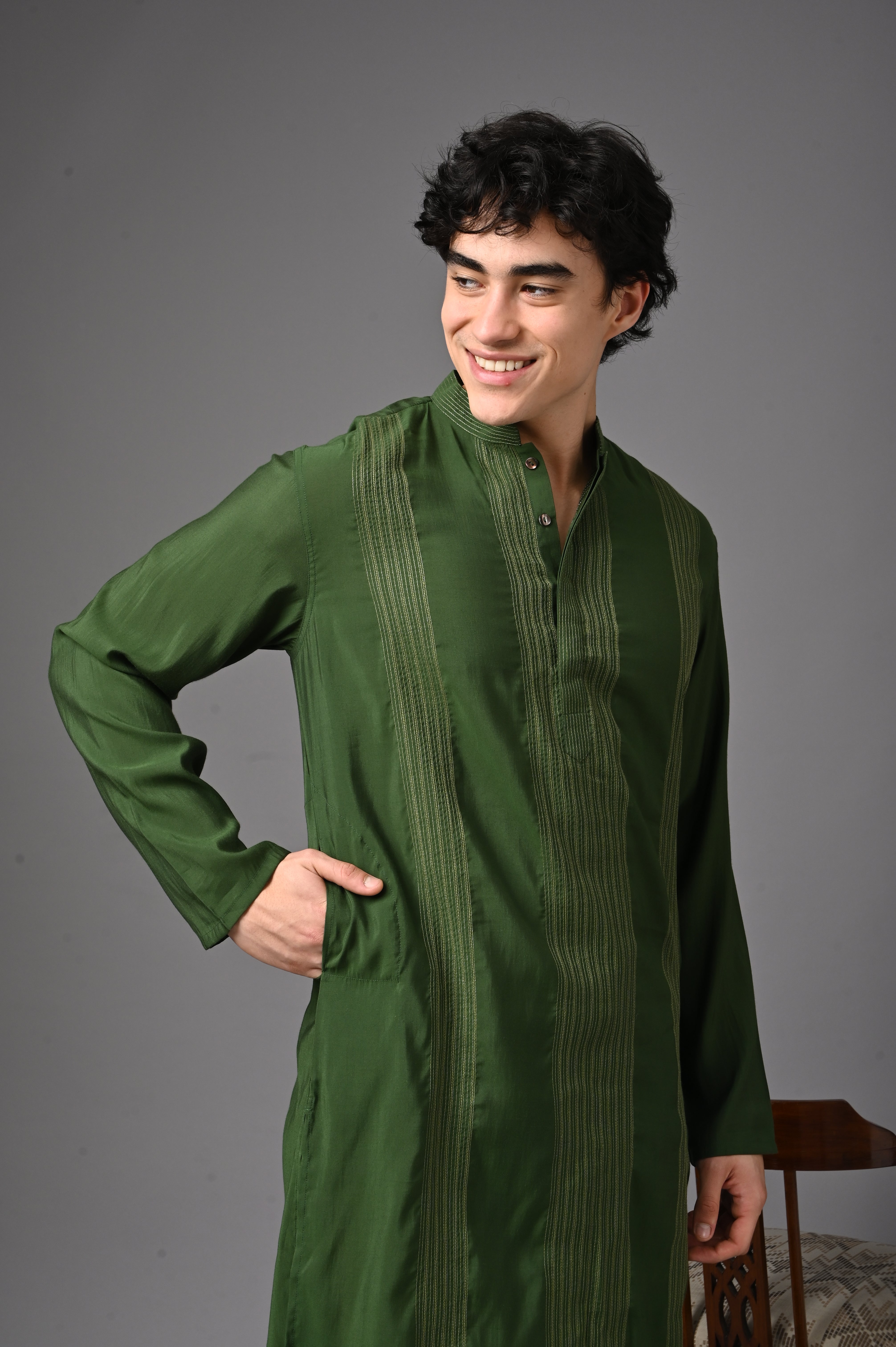 Emerald Green Textured Silk Kurta