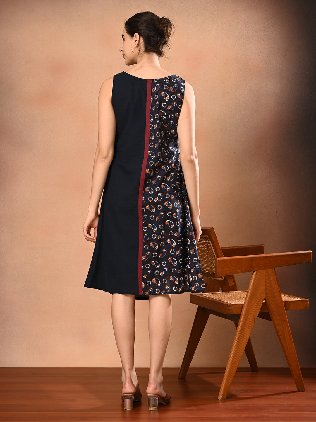 Dual Navy Midi in Handloom Cotton