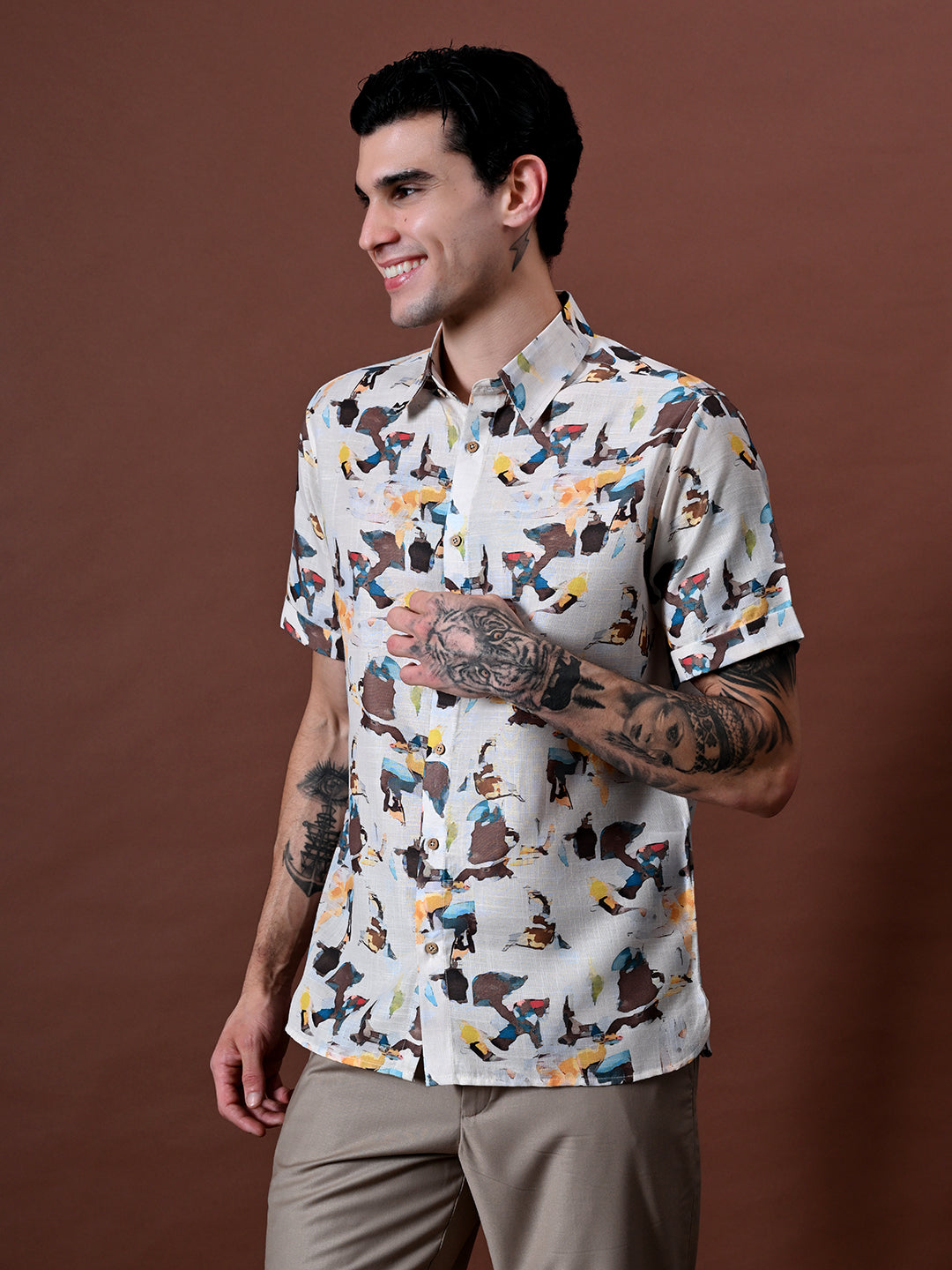 Printed Half Sleeves Shirt in Cotton Linen