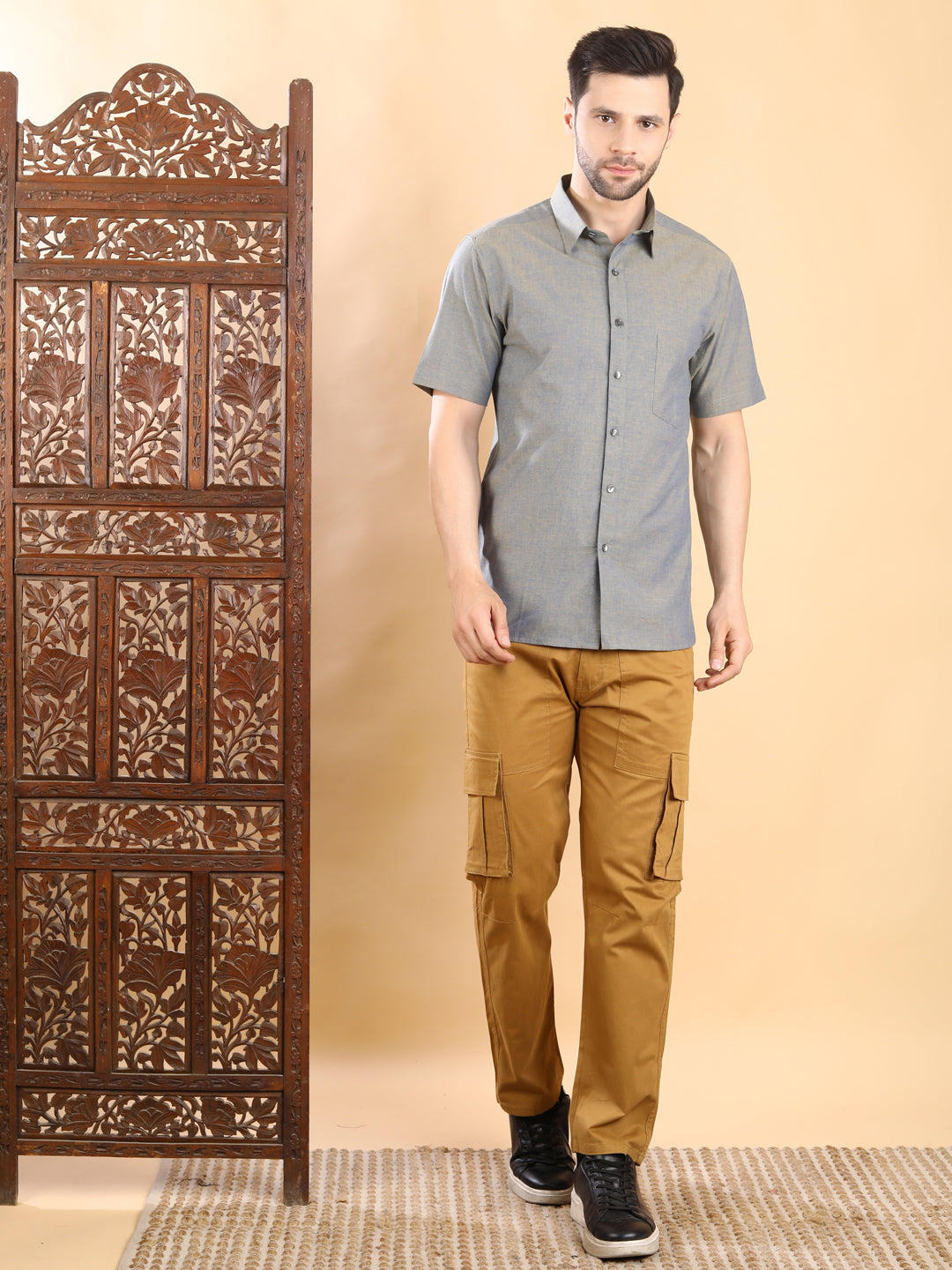 Half-Sleeves Solid Grey Short Sleeve Shirt