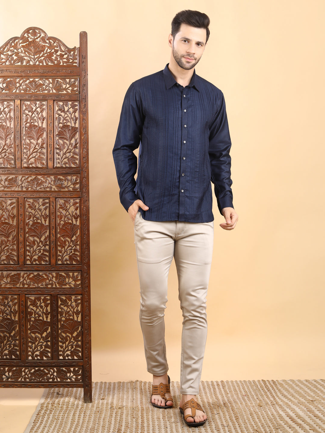 Men's Navy Blue Textured Pintuck Full Sleeve Casual Shirt