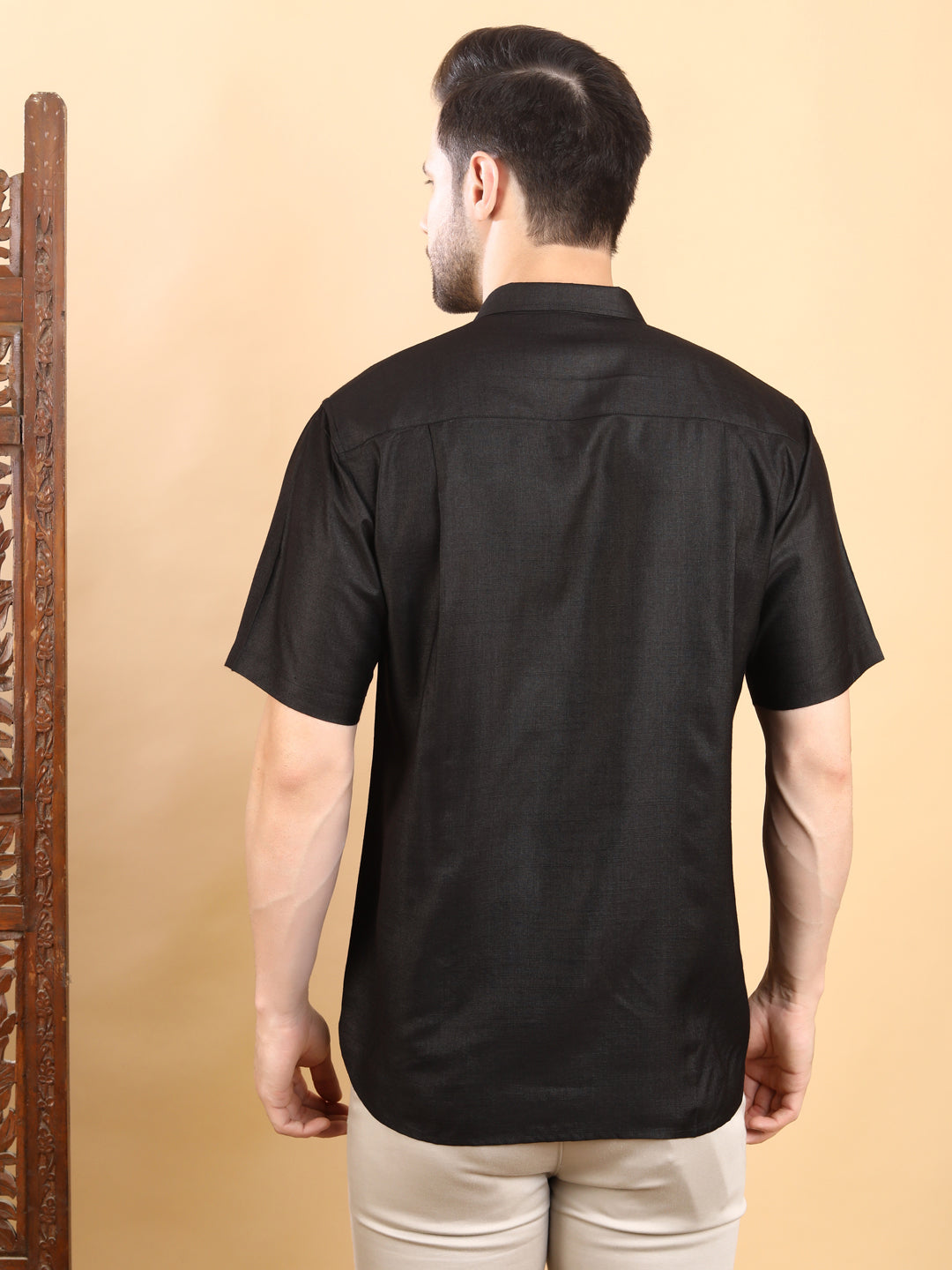 Half-Sleeves Black Solid Short-Sleeve Shirt