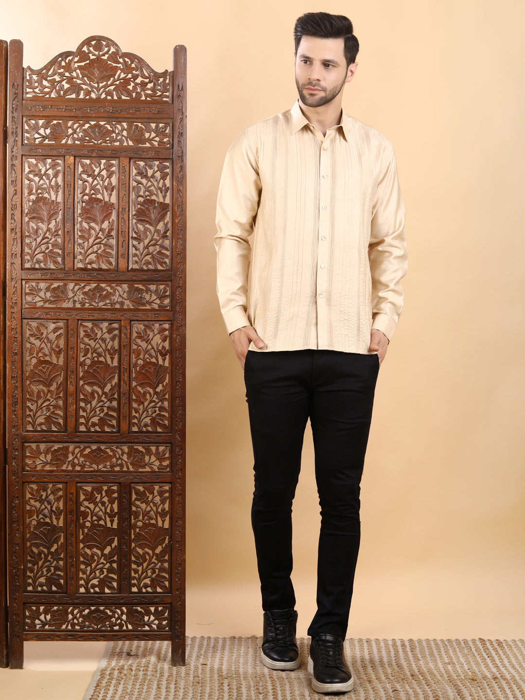 Men's Beige Textured Pintuck Full Sleeve Casual Shirt