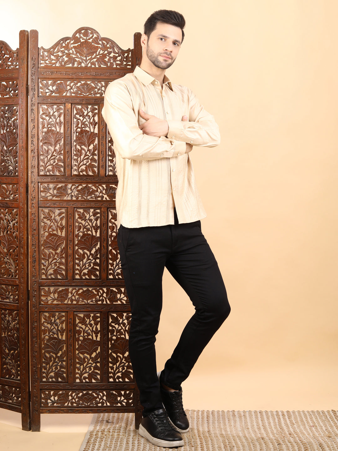 Men's Beige Textured Pintuck Full Sleeve Casual Shirt