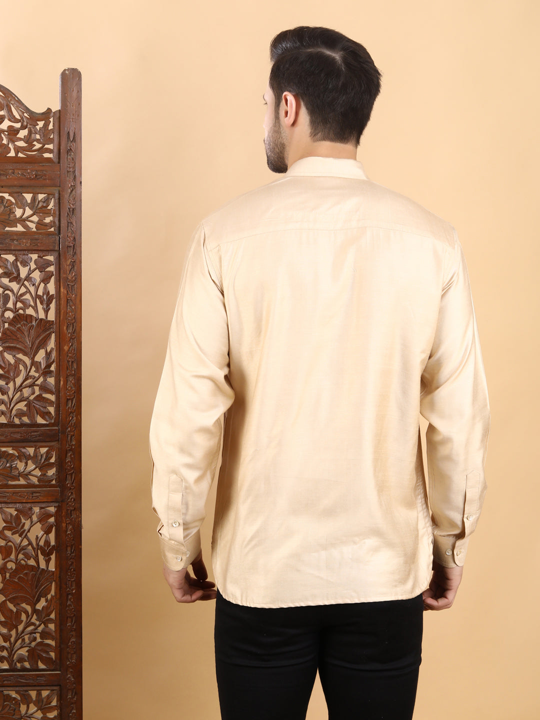 Men's Beige Textured Pintuck Full Sleeve Casual Shirt