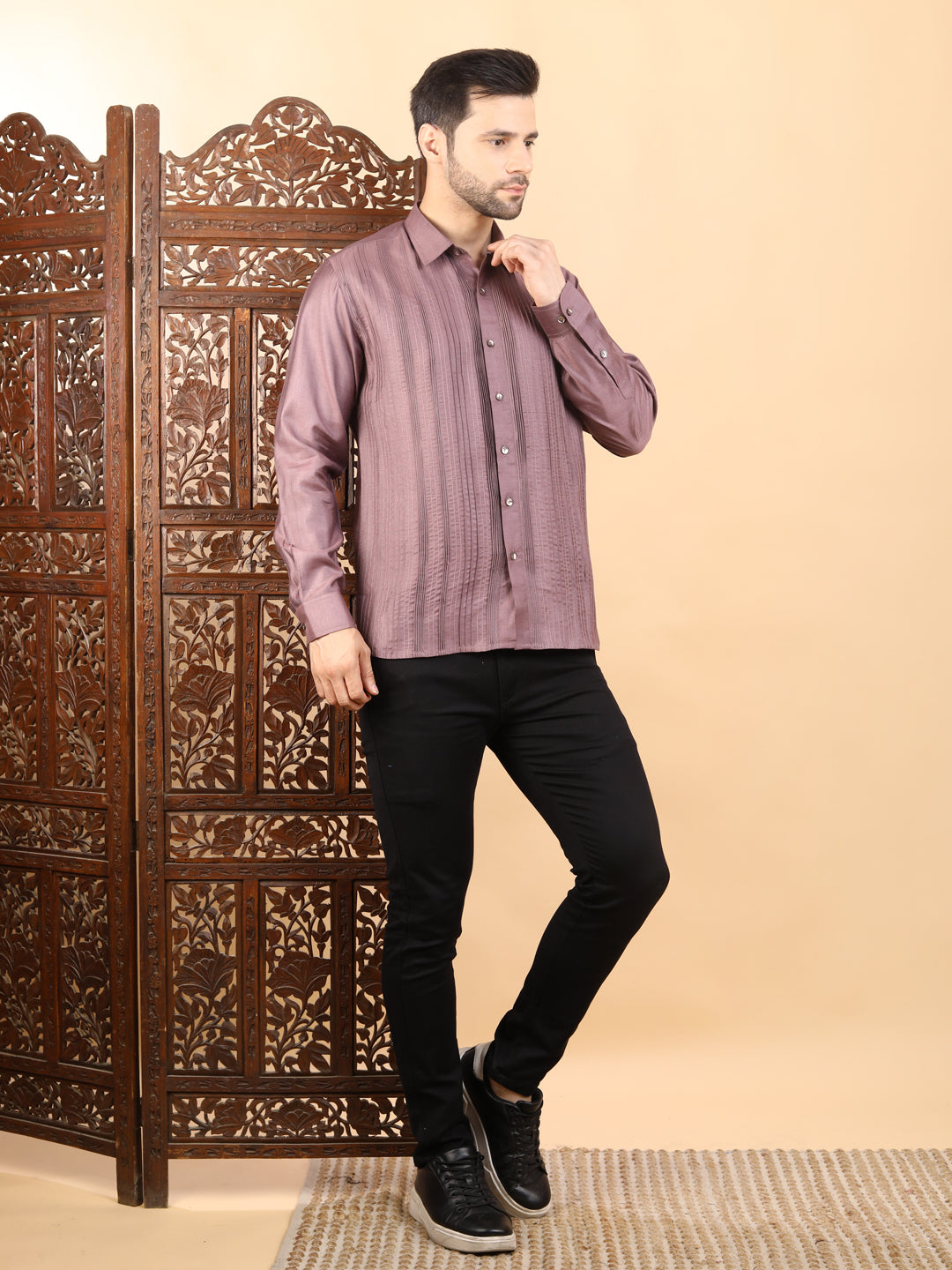 Men's Dusty Mauve Textured Pintuck Full Sleeve Casual Shirt