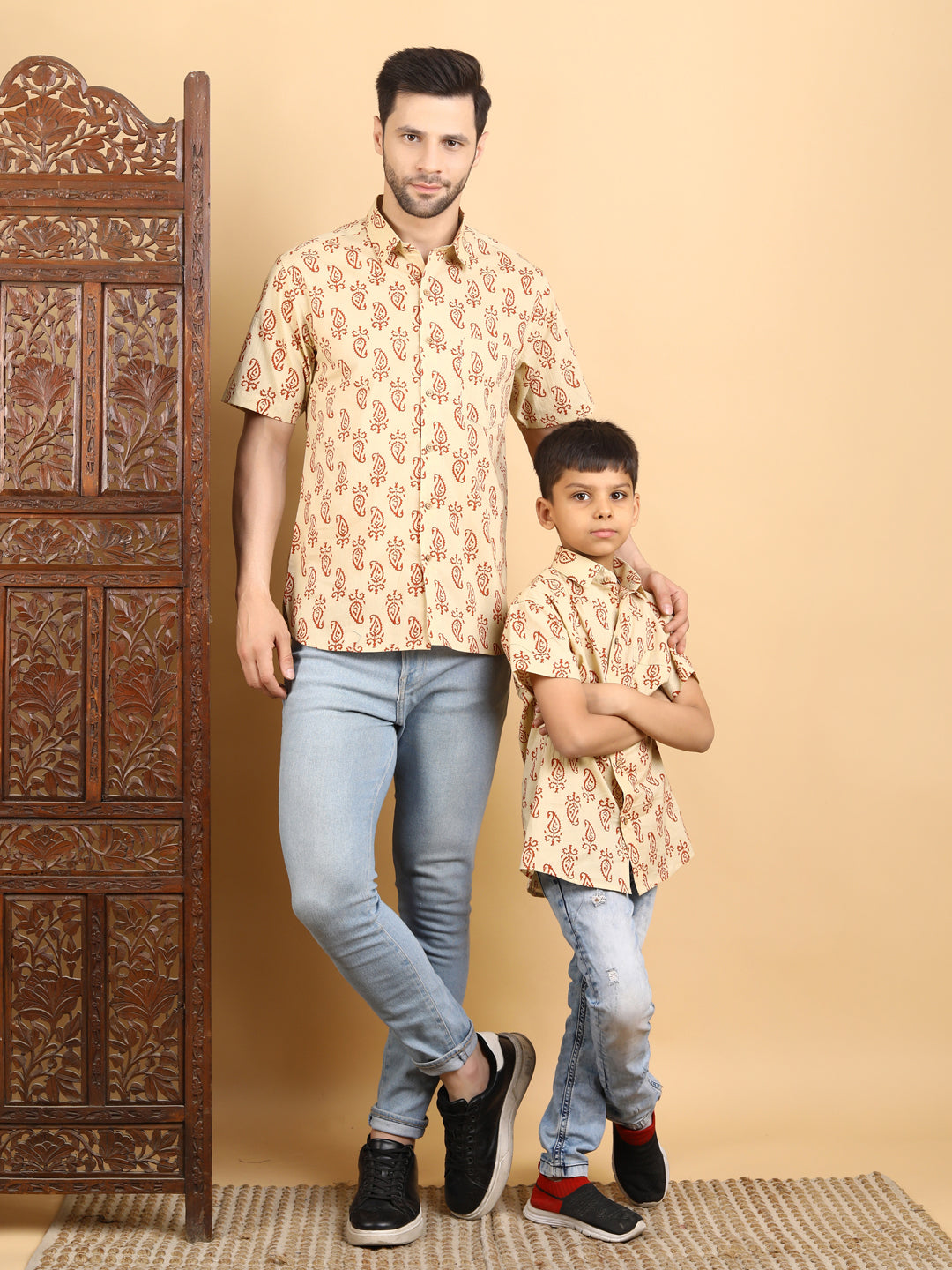 Half-Sleeves Shirt Beige Short Sleeve Shirt