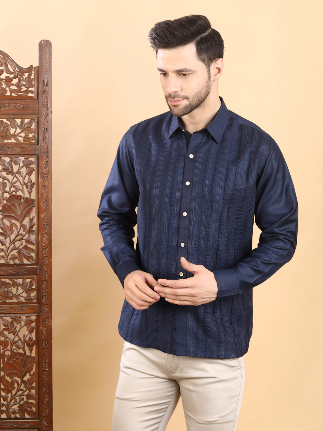 Men's Navy Blue Textured Pintuck Full Sleeve Casual Shirt